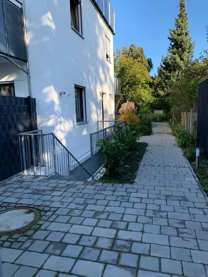 Modernes Studio Zentral In Munchen Gelegen Apartment  Munich